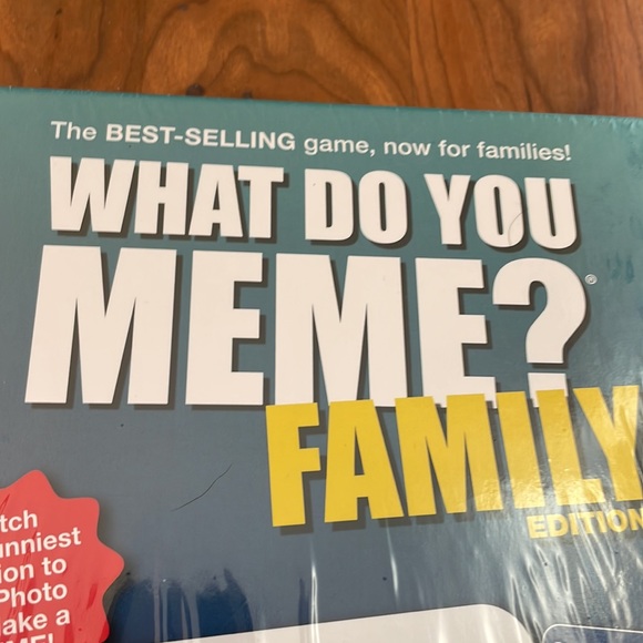 What do you Meme? Family Edition Game - Picture 2 of 5